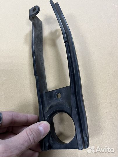 Слайдер цепи для Suzuki GSX-R600/750 06-10г