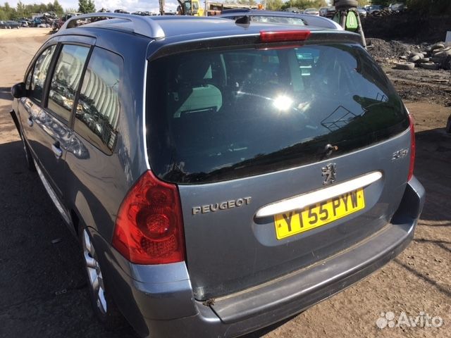 Разбор на запчасти Peugeot 307