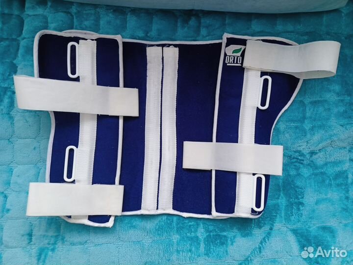 Тутор на коленный сустав