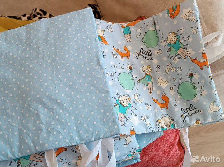 Бортики в кроватку