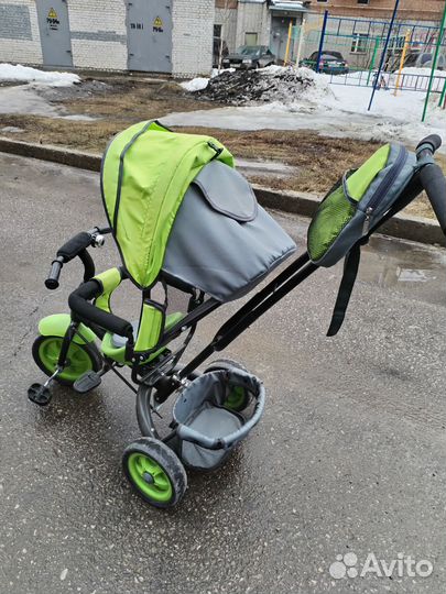 Детский велосипед с родительской ручкой