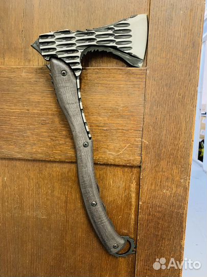 Топор для колки дров
