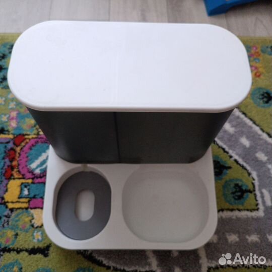 Автоматическая кормушка