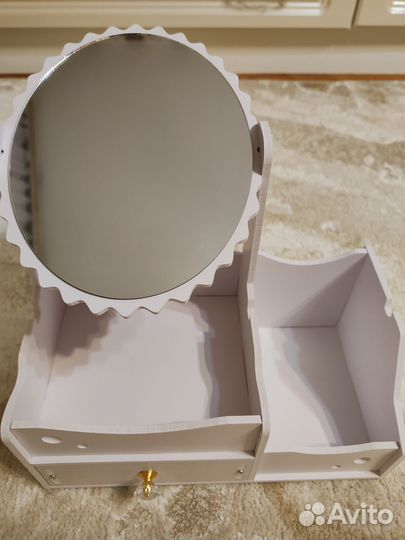 Органайзер для косметики с зеркалом