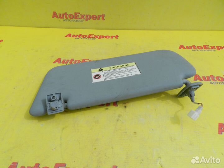 Козырек правый Kia ProCeed ED 07-10