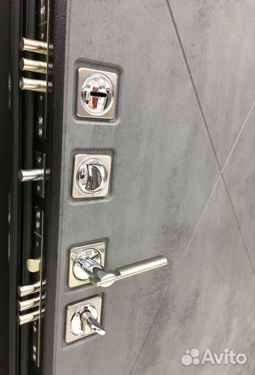 Двери входные новые со склада