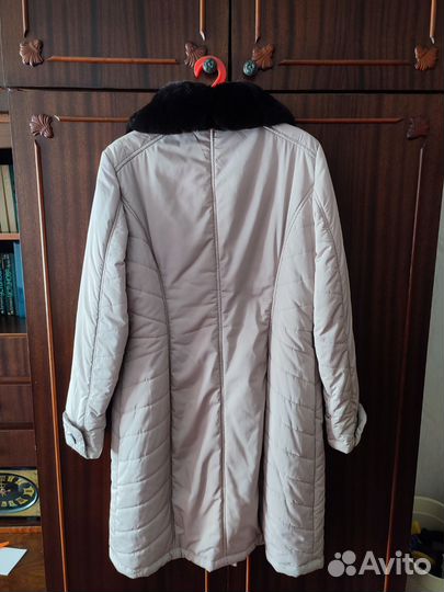 Пальто Lawine женское демисезонное 48 размер