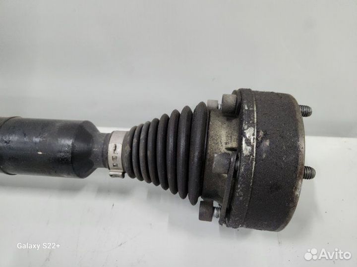 Привод передний правый Volkswagen Passat B7