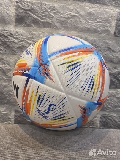 Футбольный мяч adidas Al Rihla 2022. чм в Qatare
