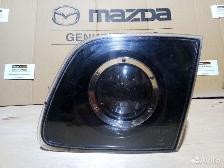 Фонарь внутренний правый Мазда 3 BK седан