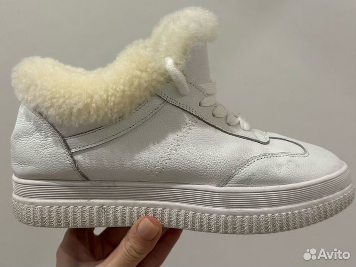 Кроссовки зимние женские, 37 размер