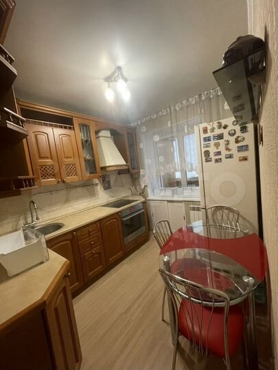 2-к. квартира, 60 м², 9/12 эт.