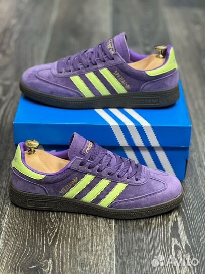 Кроссовки adidas spezial