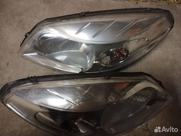 Передние фары на renault sandero 1