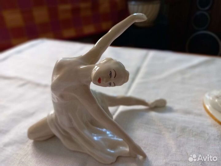 2 статуэтки, фарфор