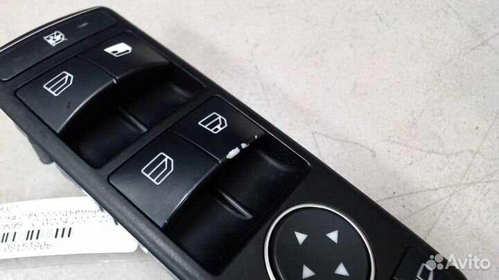 Кнопка стеклоподъемника Mercedes C W204, 2013