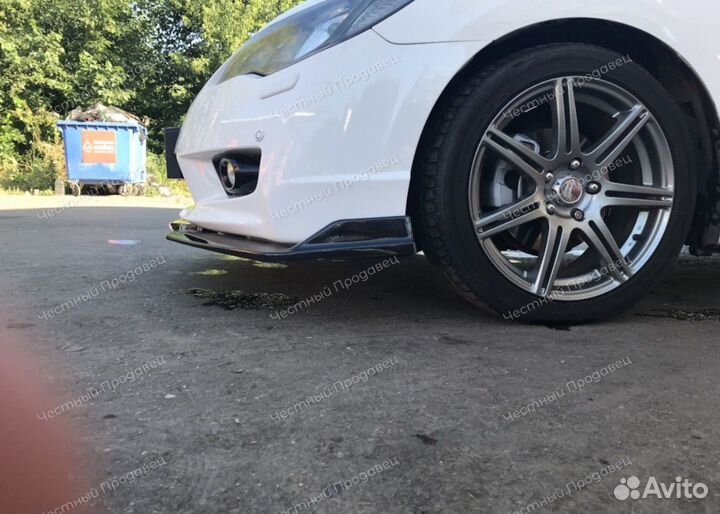 Сплиттер губа Honda Civic 4D