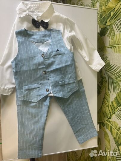 Костюм праздничный на мальчика 104