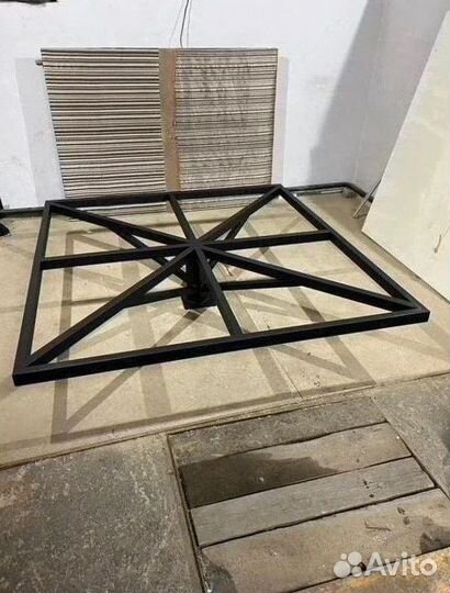 Железная кровать в стиле лофт