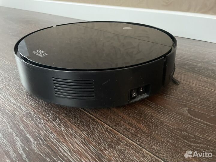 Робот пылесос