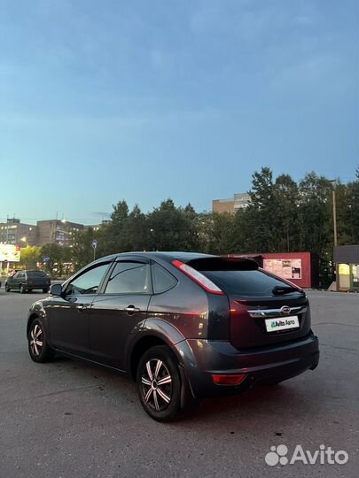 Ford Focus 1.6 МТ, 2009, 261 805 км