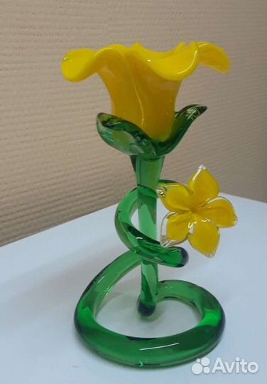 Подсвечник цветное стекло