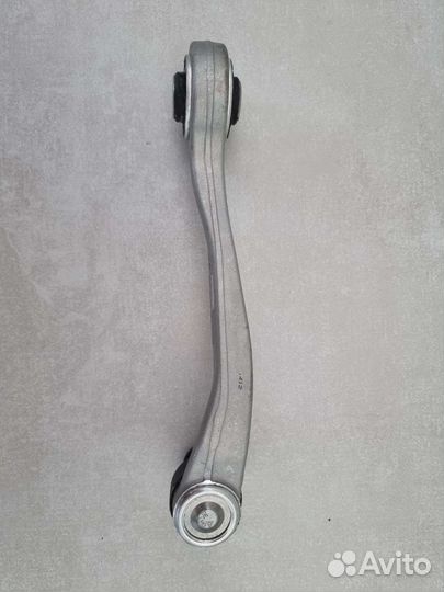 Рычаг Lemforder передний левый верхний Audi A4 B8