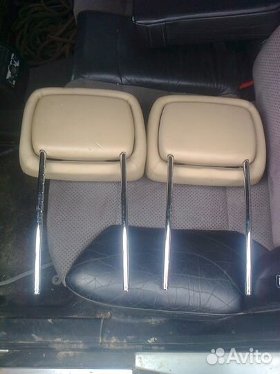 Подголовник от mercedes 164