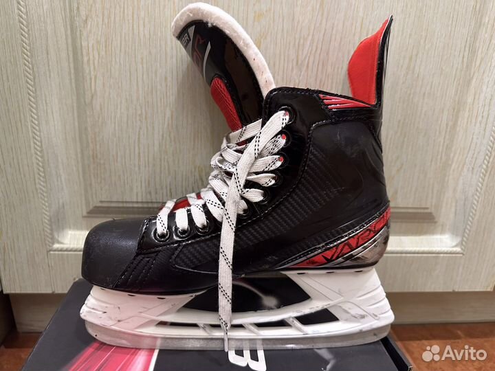 Хоккейные коньки bauer x2.5