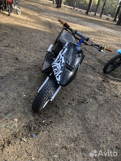 Продам ymaha jog