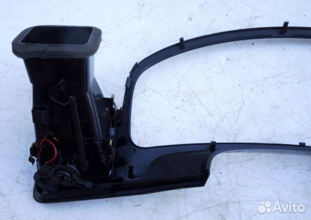 Сопло с торпедо (дефлектор) Volkswagen Touareg