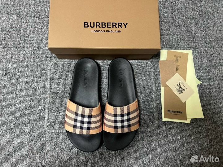 Шлепанцы мужские Burberry