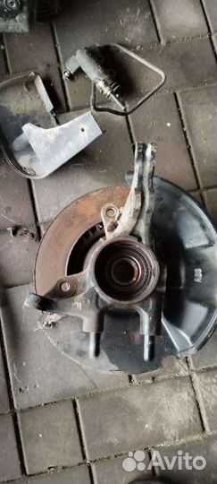 Хендай элантра hd поворотный кулак левый