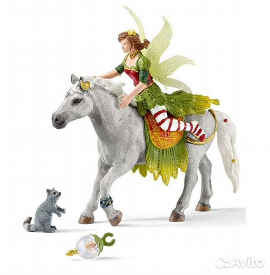 Эльфийка Марвин на лошади Schleich