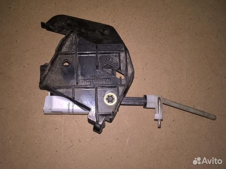 Лючок бензобака Renault Megane