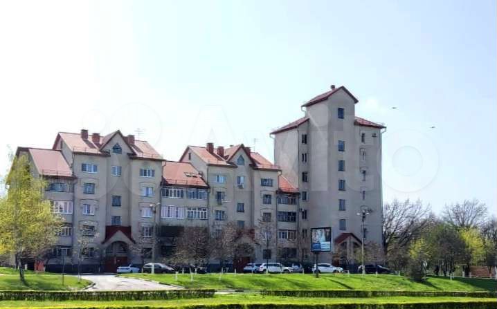 3-к. квартира, 97 м², 3/4 эт.