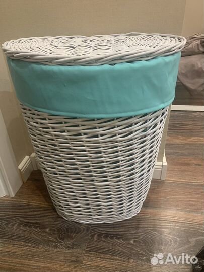 Корзина плетеная с крышкой