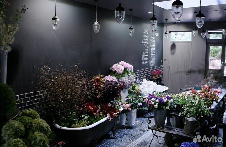 Цветочный бутик в стиле лофт