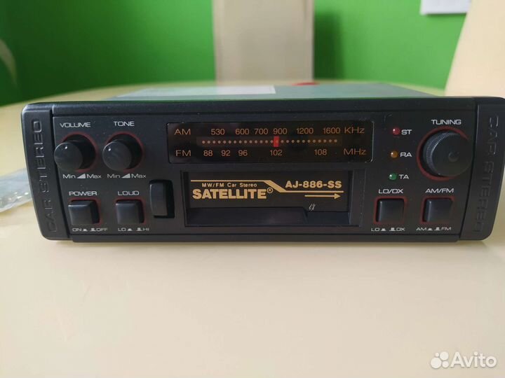 Новая автомобильная магнитола