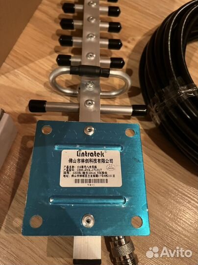 Уселитель сотовой связи