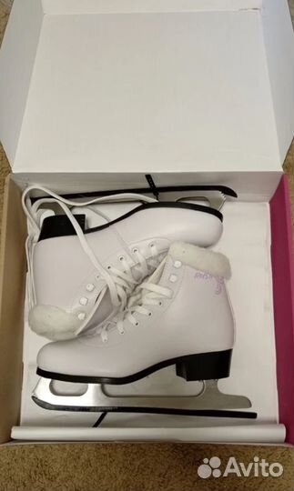 Коньки фигурные женские