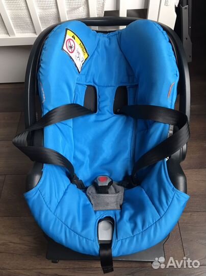 Stokke izi go + база isofix