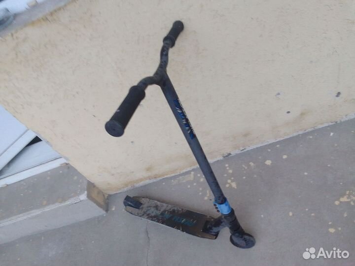 Трюковой самокат