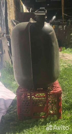 Канистра под бензин 30 л