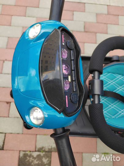 Детский трехколесный велосипед с ручкой