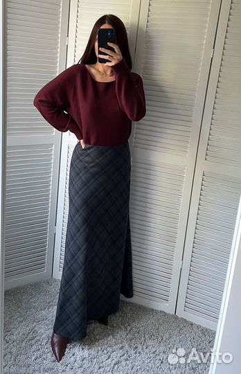Юбка-макси Emka Fashion, джемпер Uniqlo