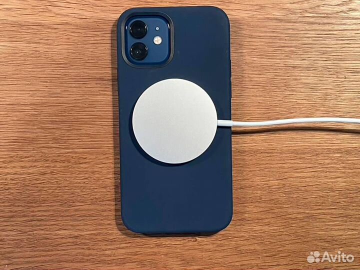 Магнитная беспроводная зарядка для iPhone