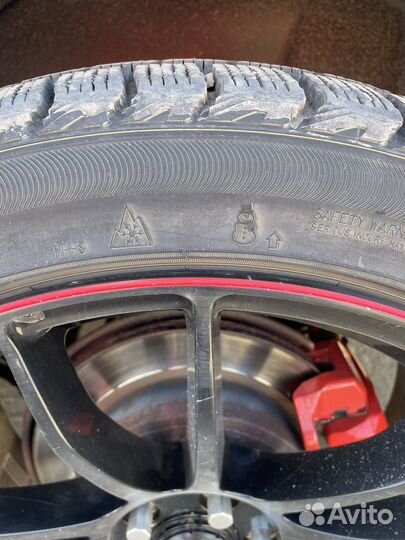 Goodyear Ice Navi Zea 245/40 R18