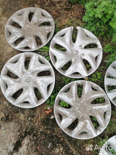 Колпаки для рено меган r15