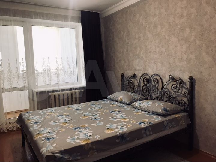 3-к. квартира, 70 м², 2/5 эт.